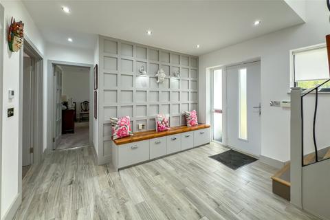 undefined, Orchard Drive, Park Street, St. Albans, Hertfordshire, AL2