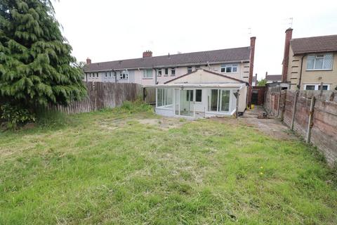 3 bedroom end of terrace house for sale, Wolverham Road, Cheshire CH65