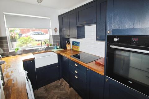 17 Dove Close, Birmingham, B25 8XW