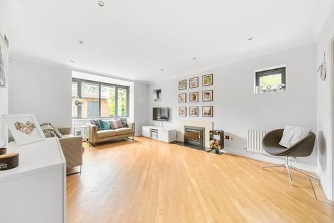 4 bedroom detached house for sale, Calmore Road, Totton, Hampshire, SO40