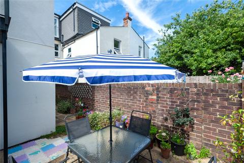 63 Albemarle Gardens, New Malden, KT3 5BB