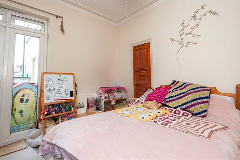 63 Albemarle Gardens, New Malden, KT3 5BB
