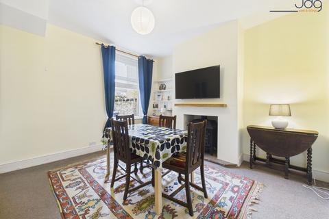 15 Vale Road, Lancaster, LA1 2JN