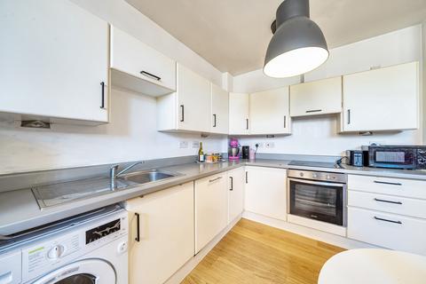 Flat 6, Alexander House, 24 Godman Road, London, SE15 3SZ