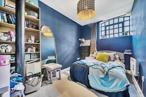 Flat 6, Alexander House, 24 Godman Road, London, SE15 3SZ