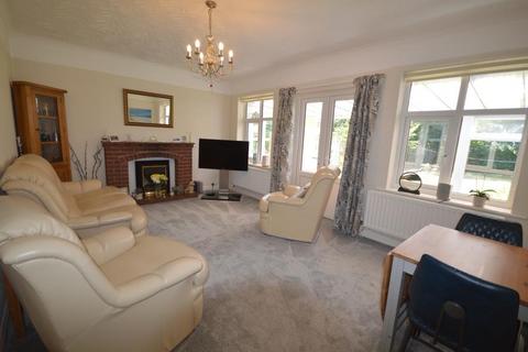 undefined, Priorslee Road, Snedshill