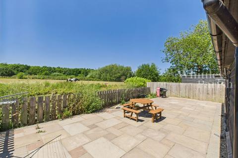 5 bedroom barn conversion for sale, Norwich Road, Dickleburgh