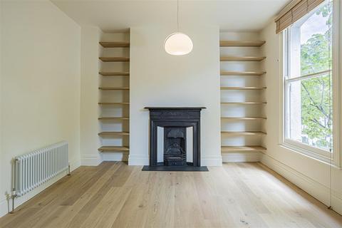 1 bedroom flat to rent, Grosvenor Avenue, London