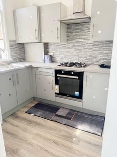 1 bedroom flat to rent, St. Peters Road, Croydon, CR0