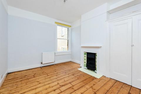 4 bedroom house to rent, Shakespeare Avenue, Bath BA2