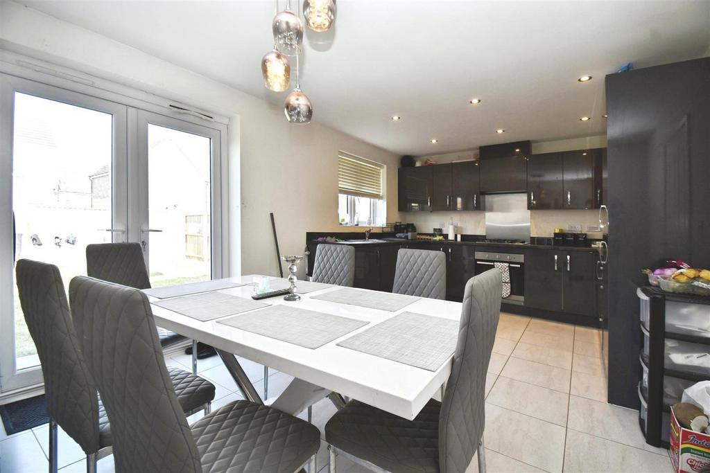 Dining Kitchen