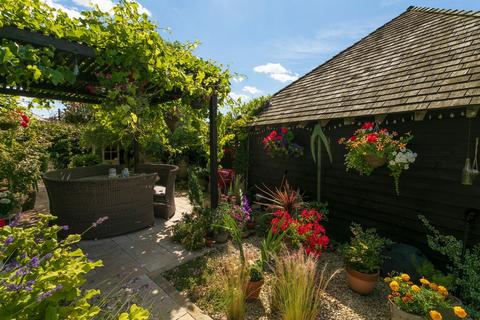 4 bedroom detached house for sale, Peene, Folkestone, CT18