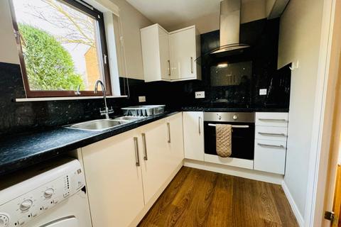 1 bedroom flat to rent, Headland Court, Garthdee, Aberdeen, AB10