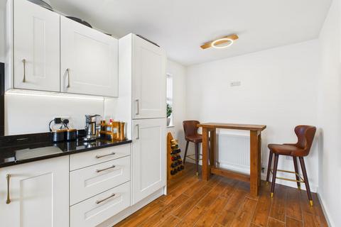 3 bedroom semi-detached house for sale, Mayfield Drive, Dove Holes