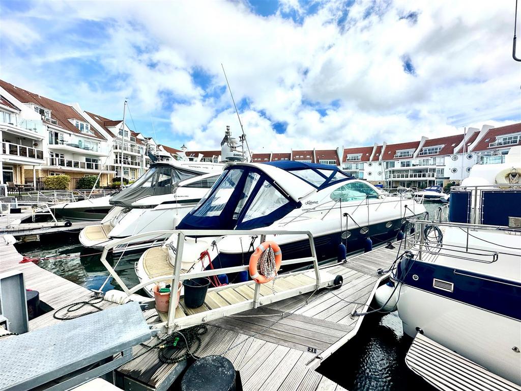 Berth 20.jpg