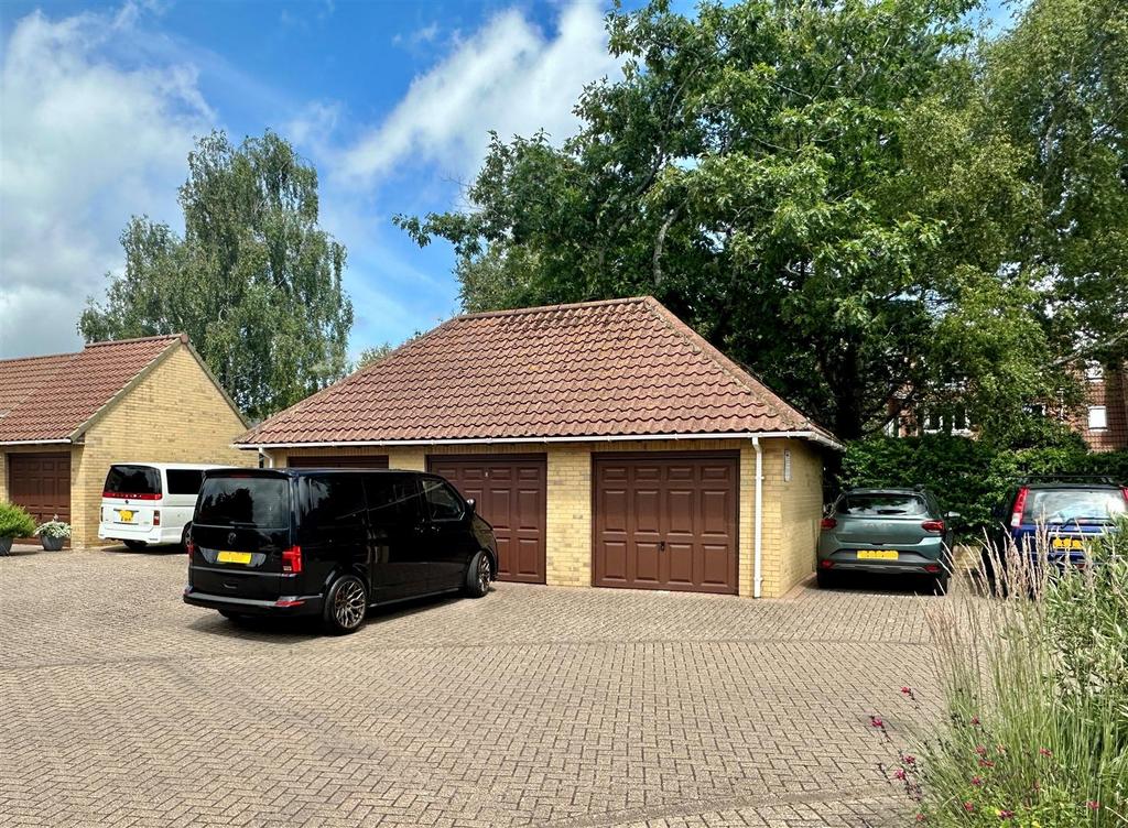 66 M garage.jpg