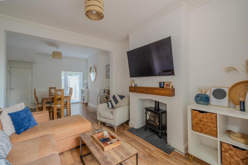 110 Llantarnam Rd-10.jpg
