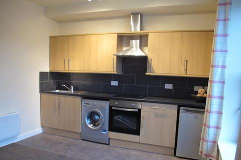 1 bedroom flat to rent, Briggate, Shipley, West Yorkshire, BD17