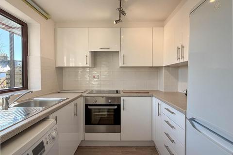 1 bedroom apartment for sale, Glenoven Court, Searle Street, Cambridge