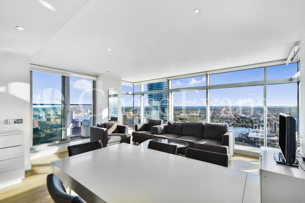 Apartment in Canary Wharf - View 2