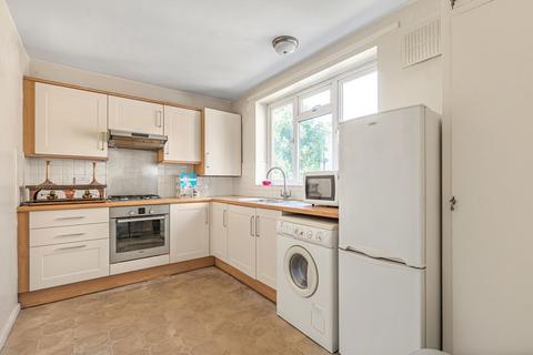 14, Royston Court Lichfield Road, Richmond, TW9 3EH