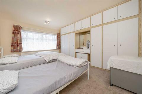 undefined, Review Road, London NW2