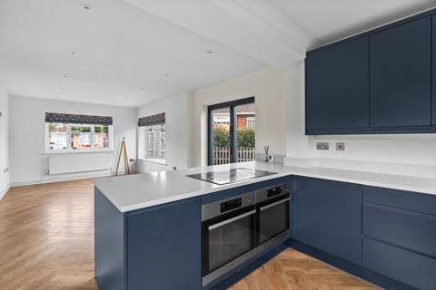 4 bedroom detached house for sale, 1 Poney Chase, Essex CM8