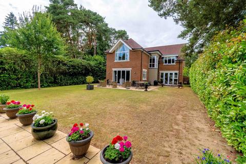 5 bedroom detached house for sale, Dormy Crescent, Ferndown, BH22
