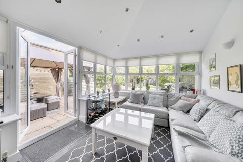 4 Adamson Way, Beckenham, BR3 3GP