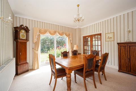undefined, Hillside Road, Hastings
