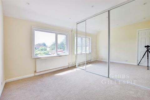 3 bedroom semi-detached house to rent, Gresham Road, Uxbridge, UB10