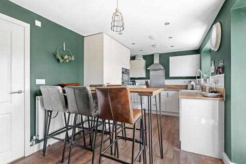 4 bedroom detached house for sale, 11 Blueshot Drive, Clifton-on-Teme, Worcestershire.  WR6 6DF