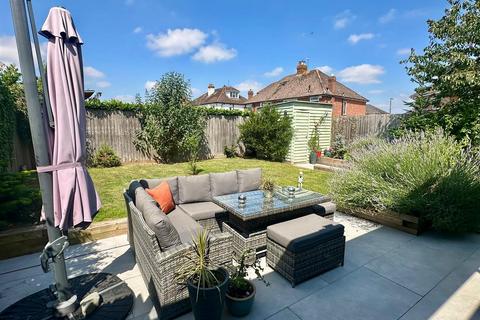 4 Hampton Dene Road, Hereford, HR1 1UX