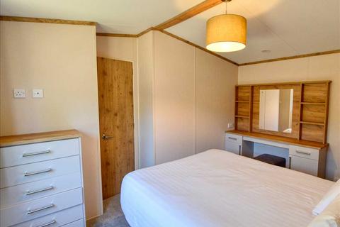 undefined, Brightlingsea CO7