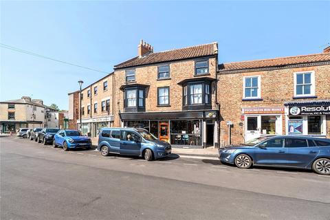 4 bedroom property for sale, Market Street, Pocklington, York, YO42