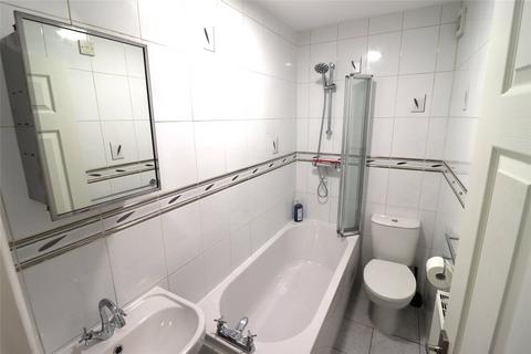 2 bedroom maisonette to rent, High Street, Twerton, Bath, BA2