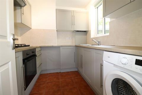 2 bedroom maisonette to rent, High Street, Twerton, Bath, BA2