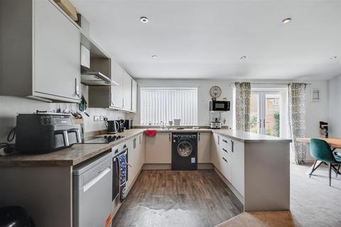 3 bedroom detached house for sale, Windermere Road, Long Eaton