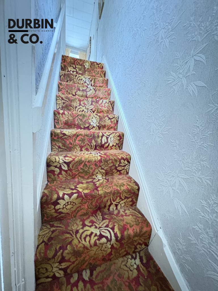Stairs/landing