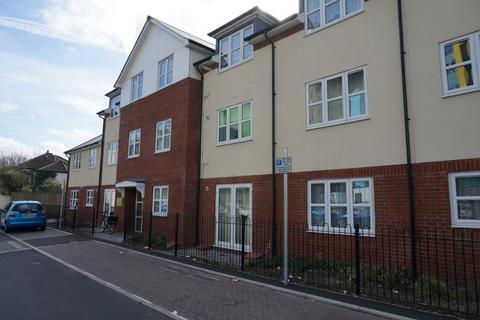 2 bedroom flat to rent, Parkville Road, Southampton SO16