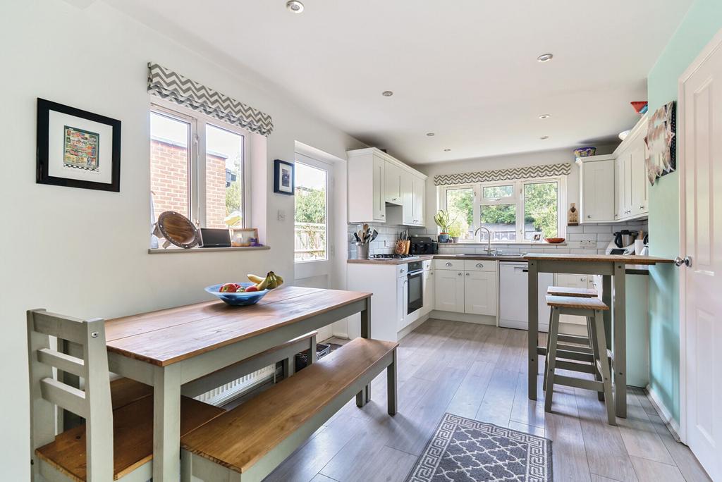 Breakfast/Kitchen