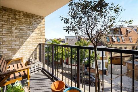 2 bedroom flat to rent, Millfields Road, London, E5