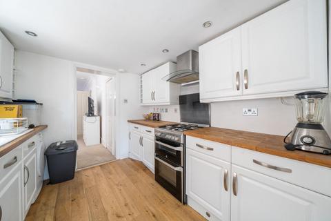 52 Grasmere Road, London, SE25 4RF