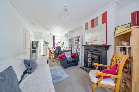 52 Grasmere Road, London, SE25 4RF