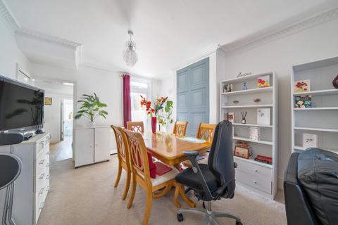 52 Grasmere Road, London, SE25 4RF