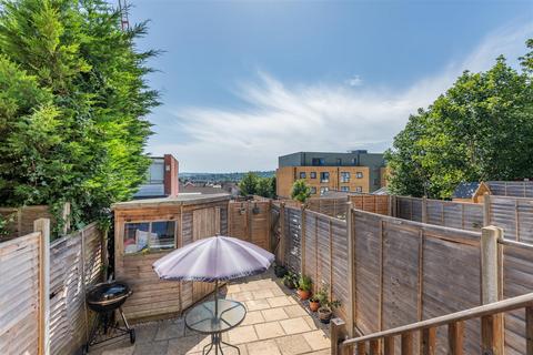4 bedroom semi-detached house for sale, Gladstone Road, Penenden Heath, Maidstone
