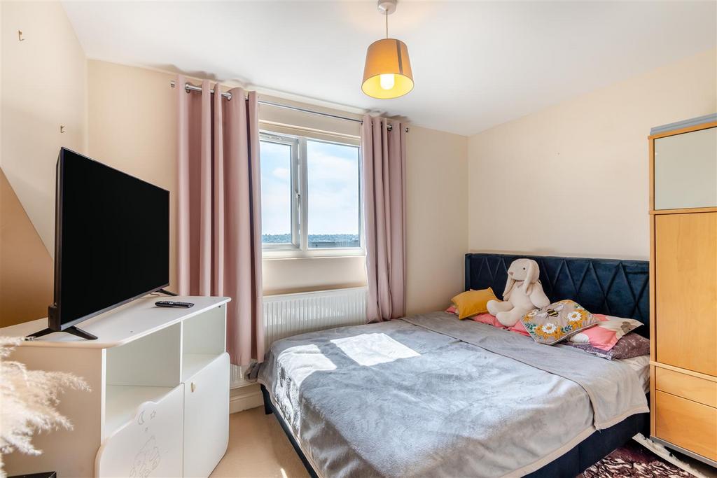 8655029-interior02.jpg