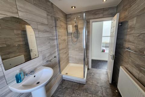 undefined, Montgomery Road, Manchester M13