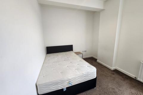 undefined, Montgomery Road, Manchester M13