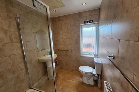 undefined, Montgomery Road, Manchester M13